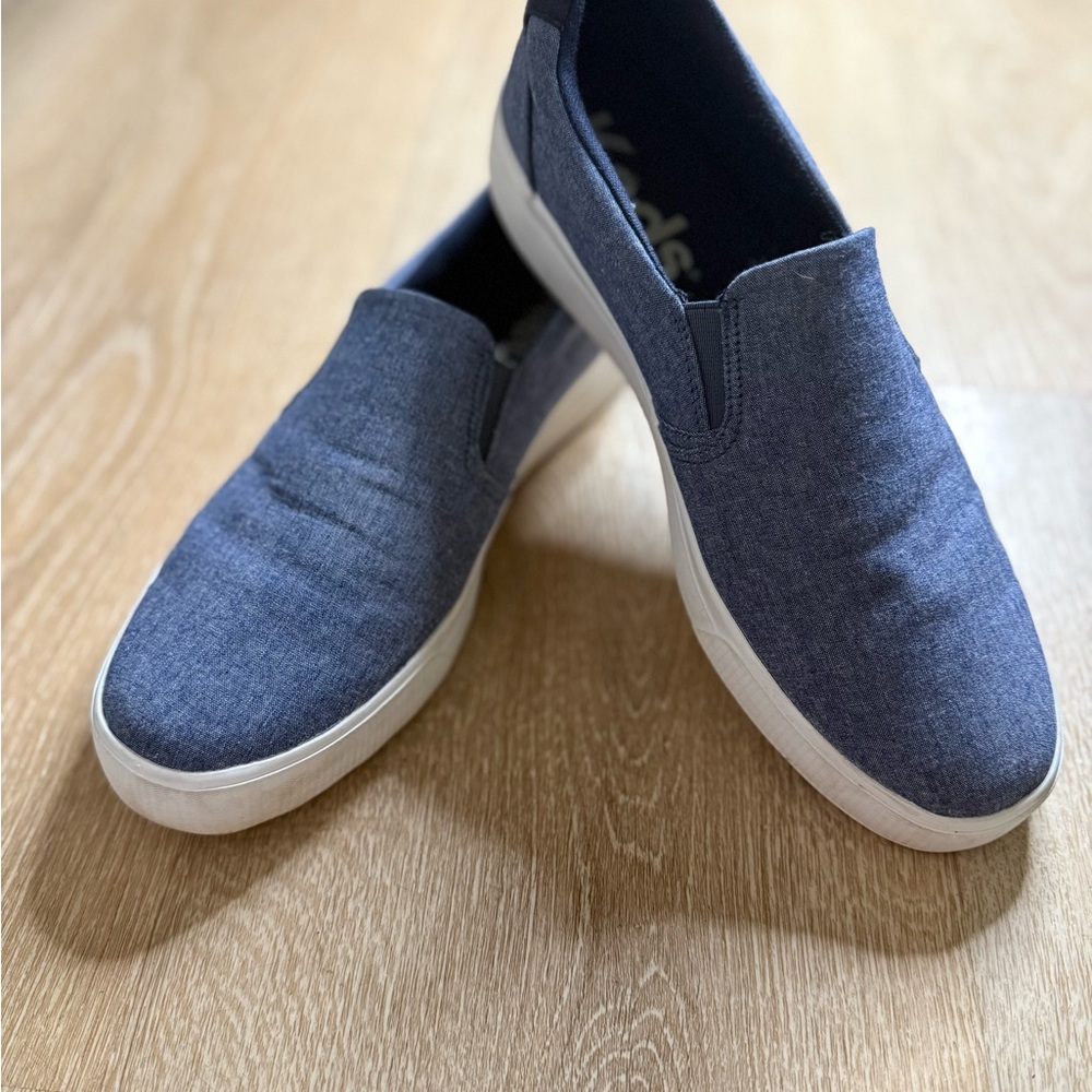 Women’s Keds Pursuit Slip-On Sneakers- size 11